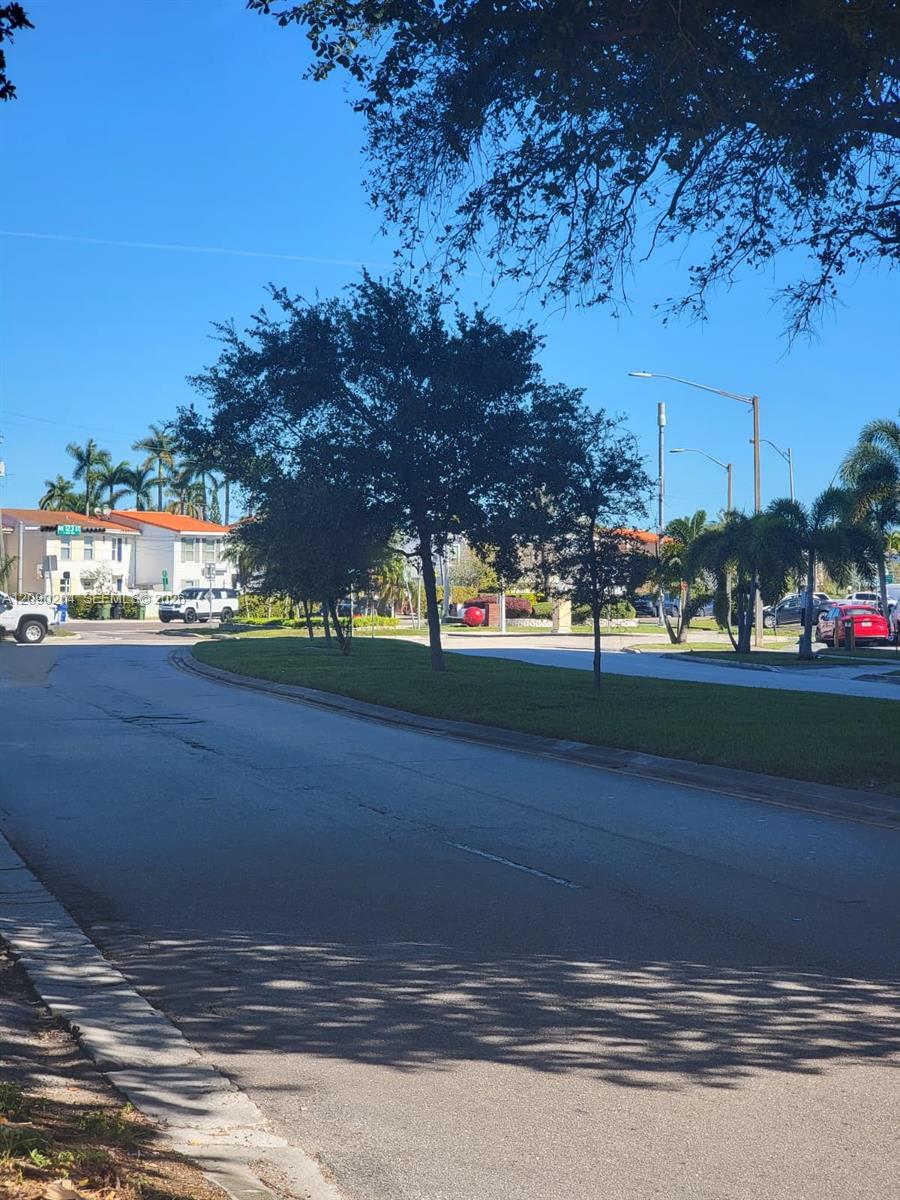 2005 Sans Souci Blvd # 305