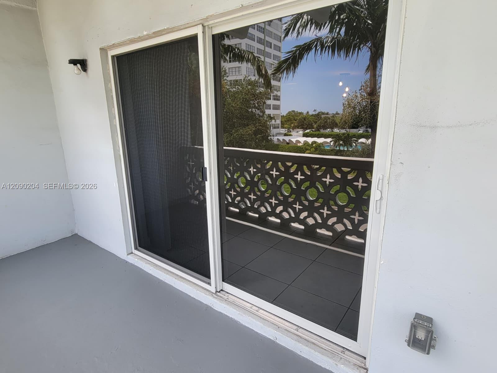 2005 Sans Souci Blvd # 305