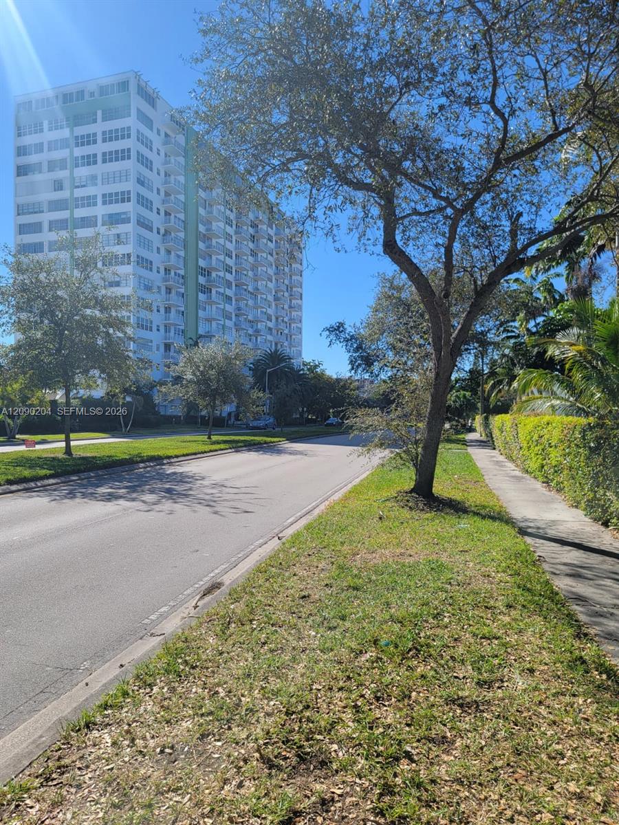2005 Sans Souci Blvd # 305