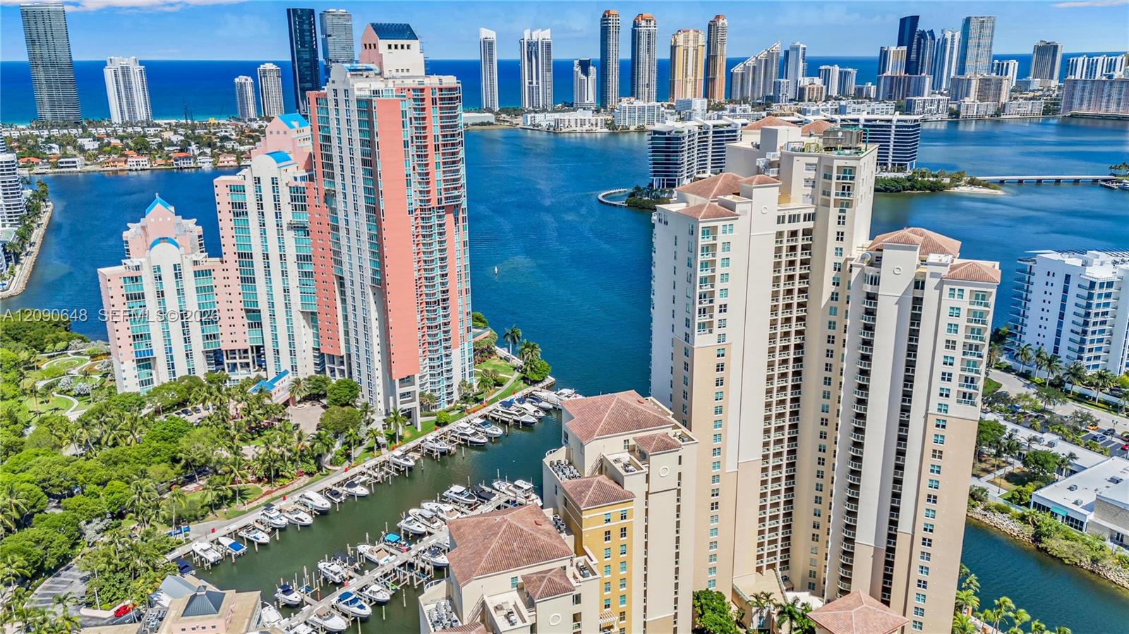 3330 NE 190th St Unit: UPH11