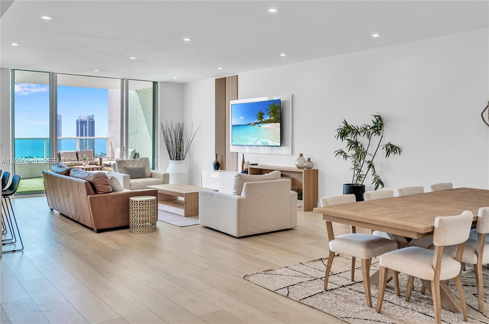 3330 NE 190th St Unit: UPH11