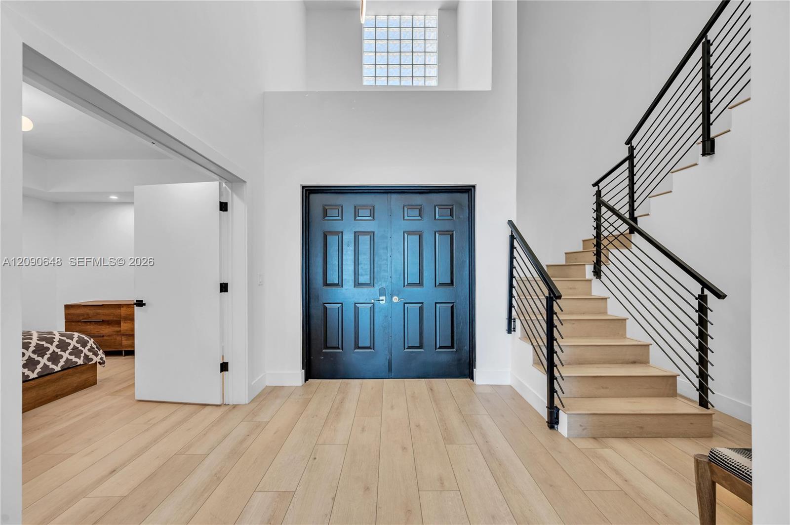 3330 NE 190th St Unit: UPH11