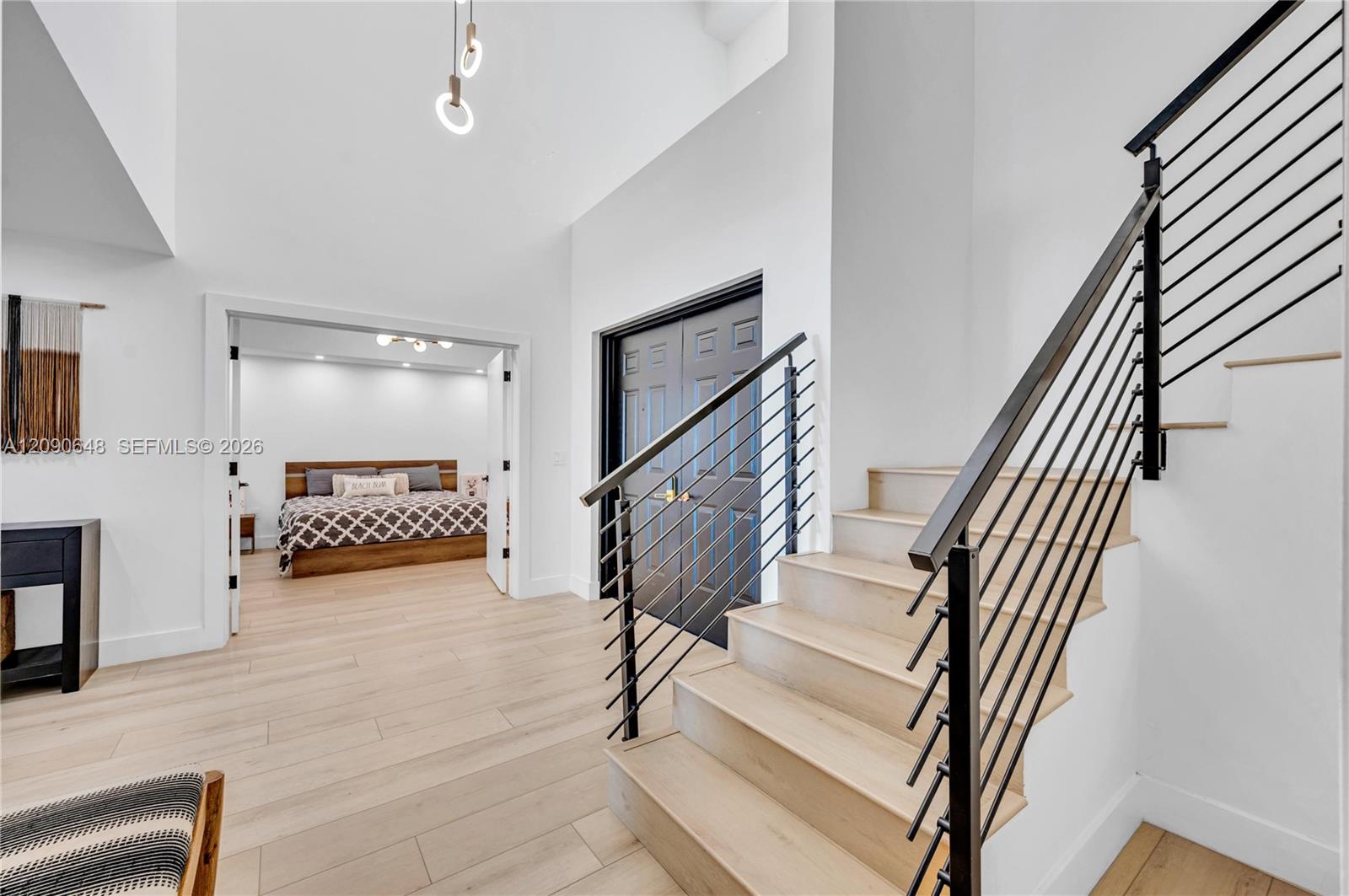 3330 NE 190th St Unit: UPH11