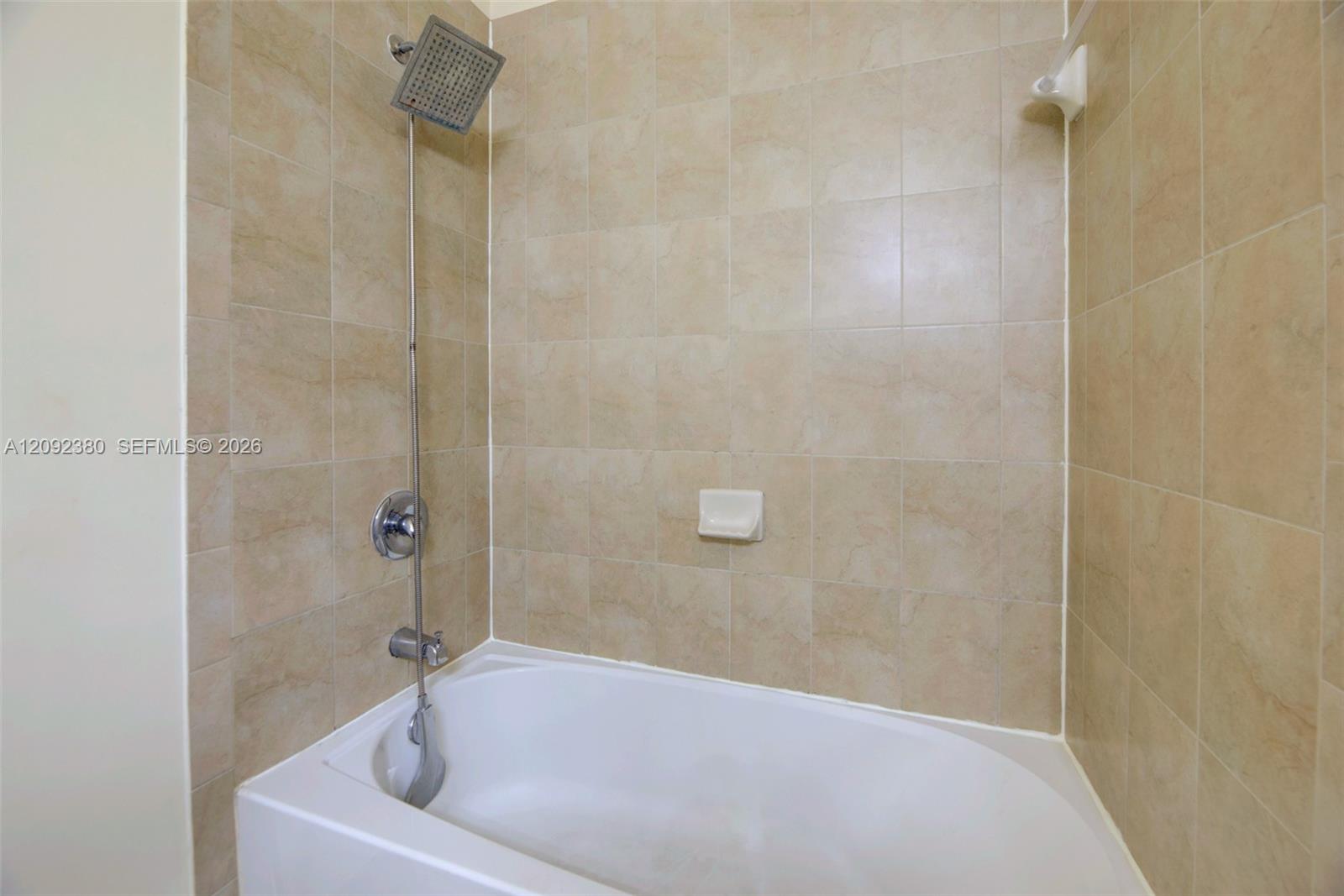 3316 W 91st Ter