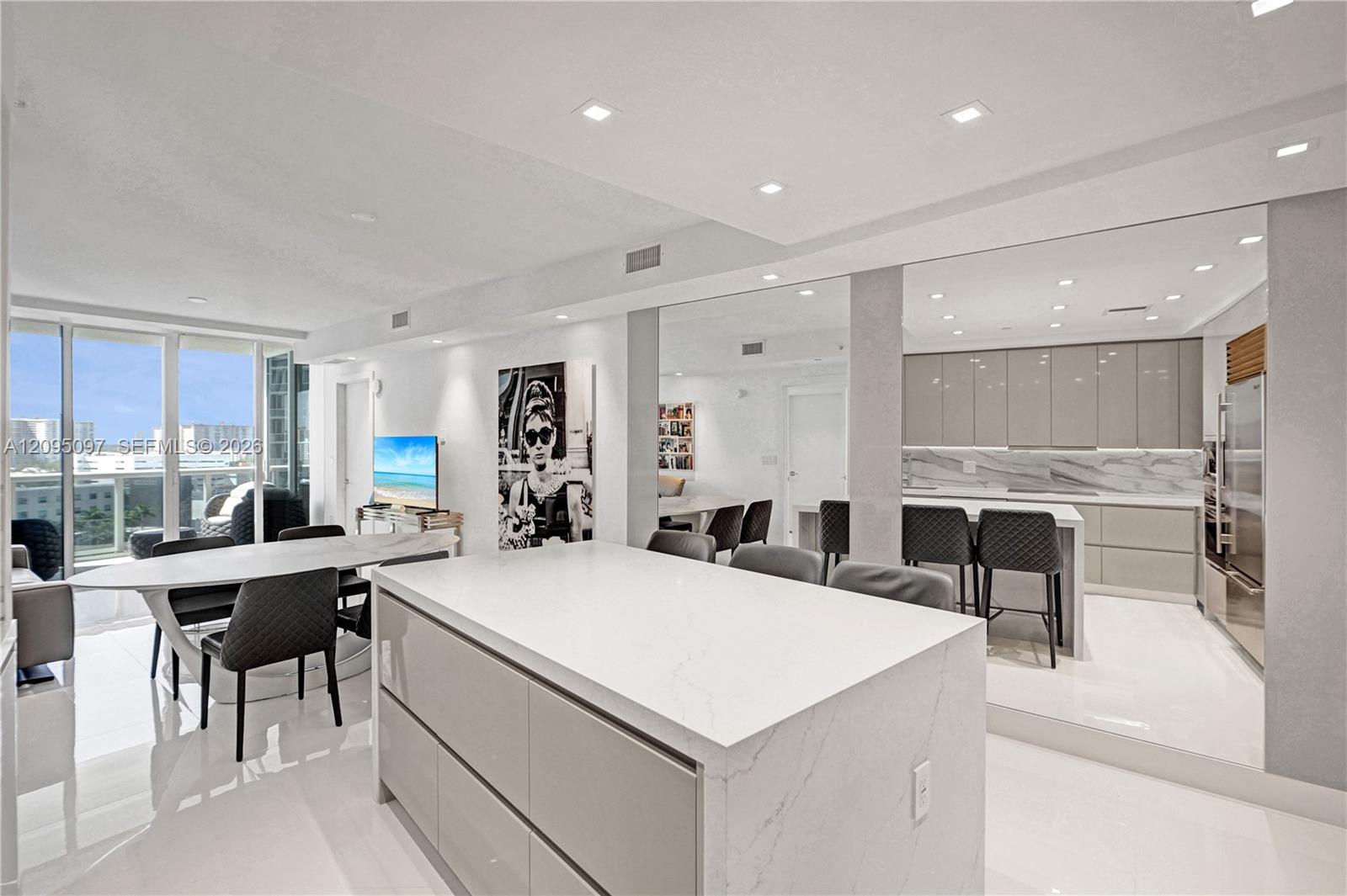 18201 Collins Ave # 1407