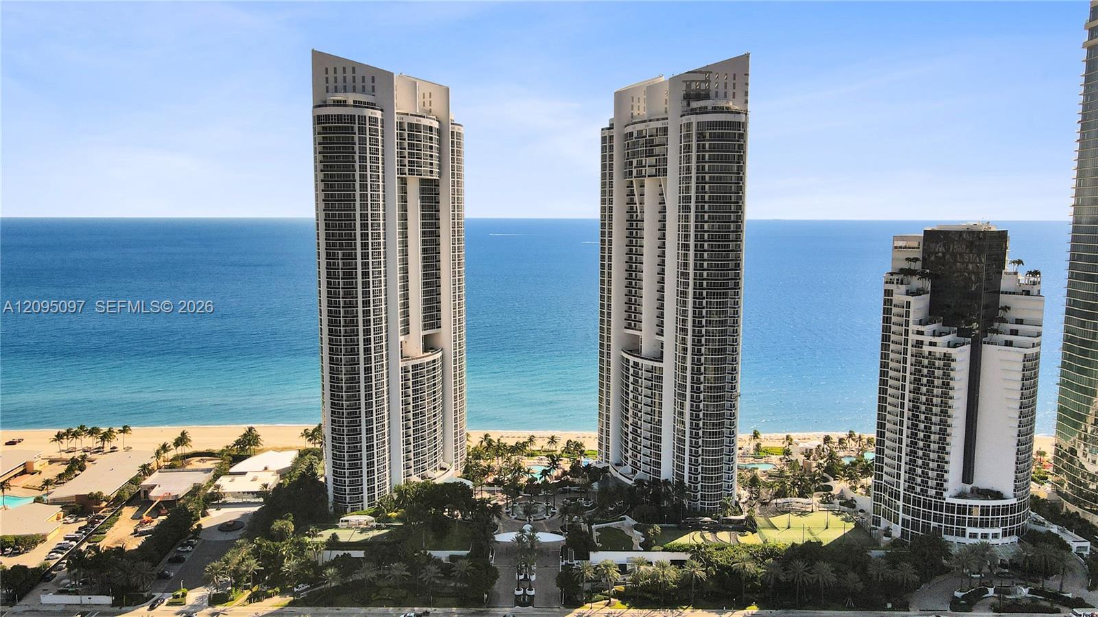 18201 Collins Ave # 1407