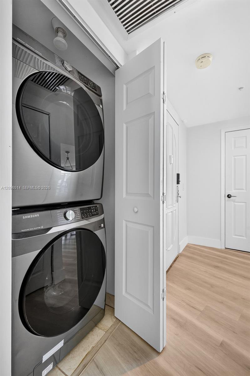 3370 Hidden Bay Dr # 2410