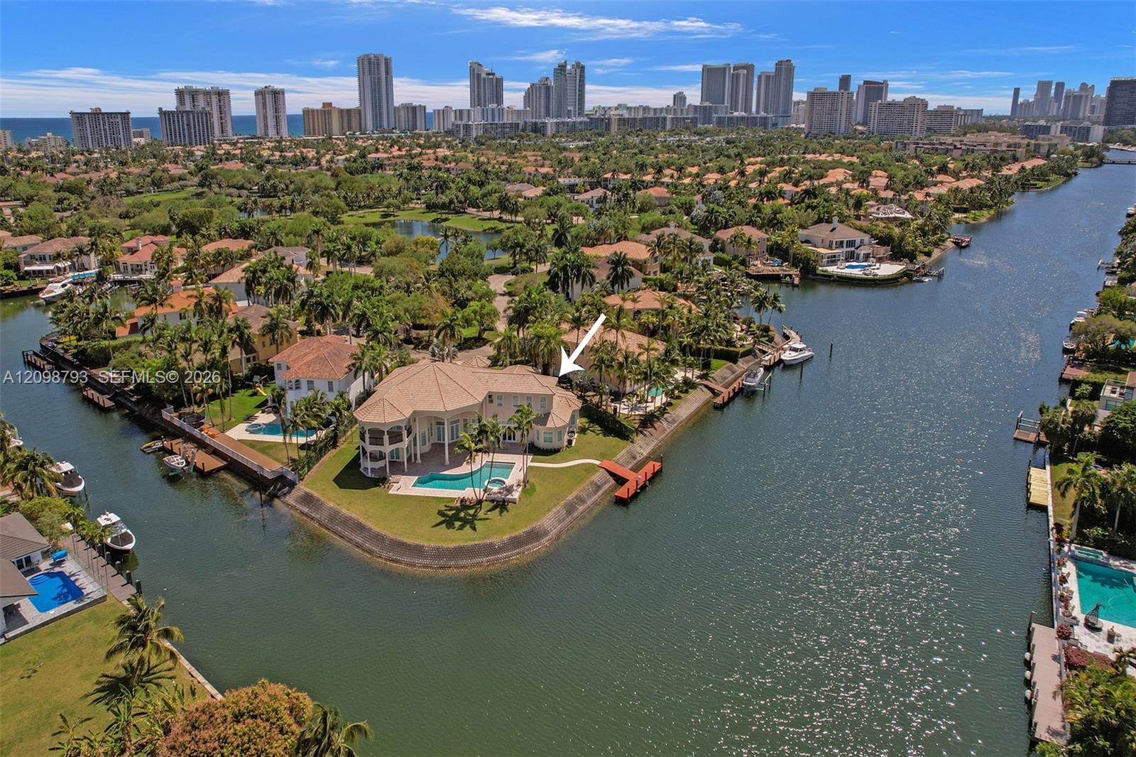 1130 Harbor Ct