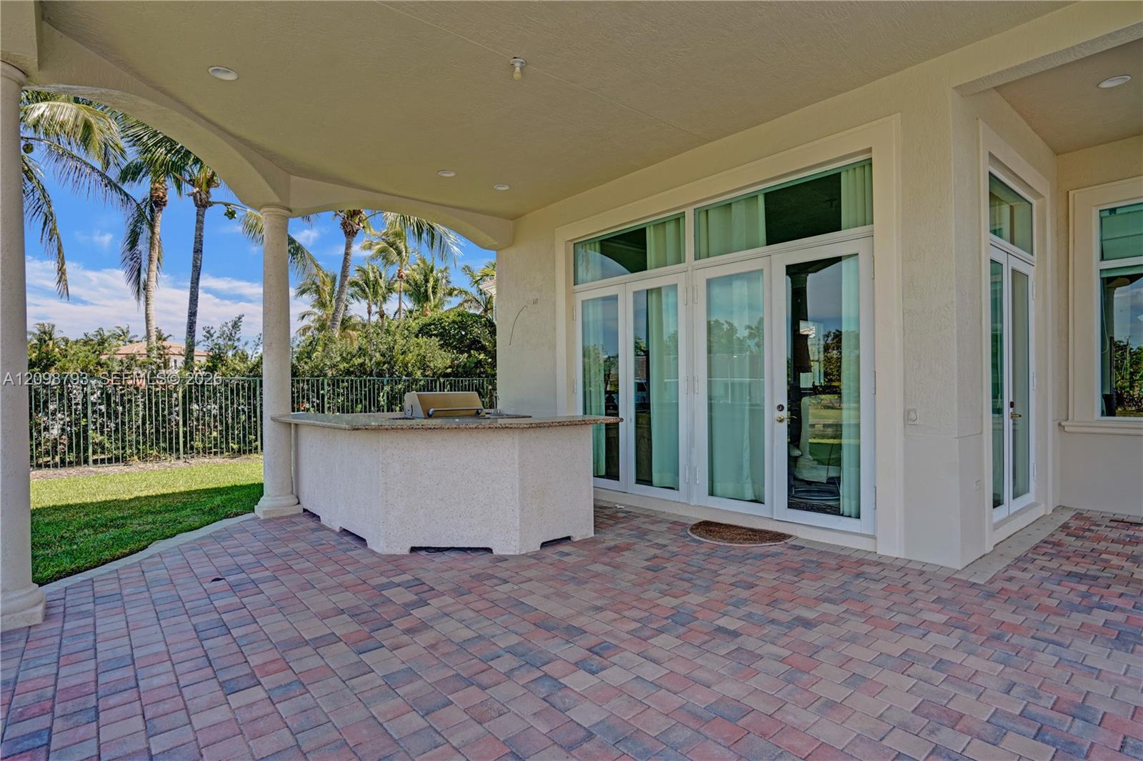 1130 Harbor Ct
