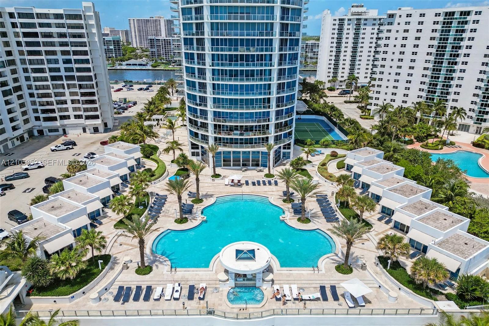 3101 S Ocean Dr Unit: PH8