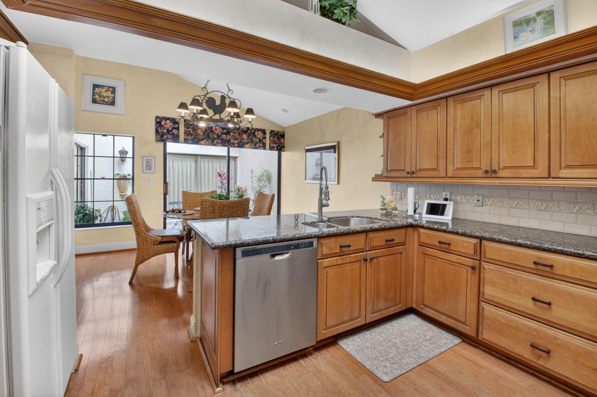 21700 Club Villa Terrace