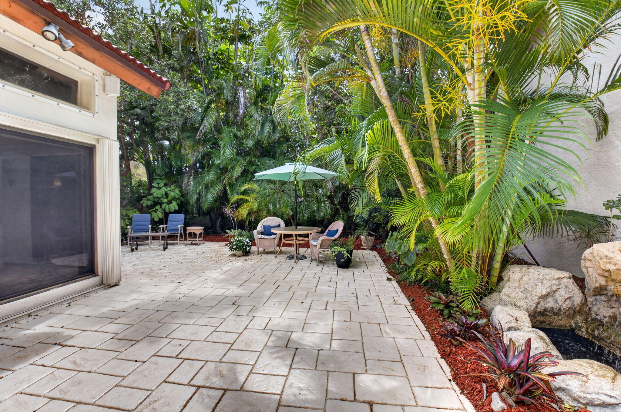 21700 Club Villa Terrace