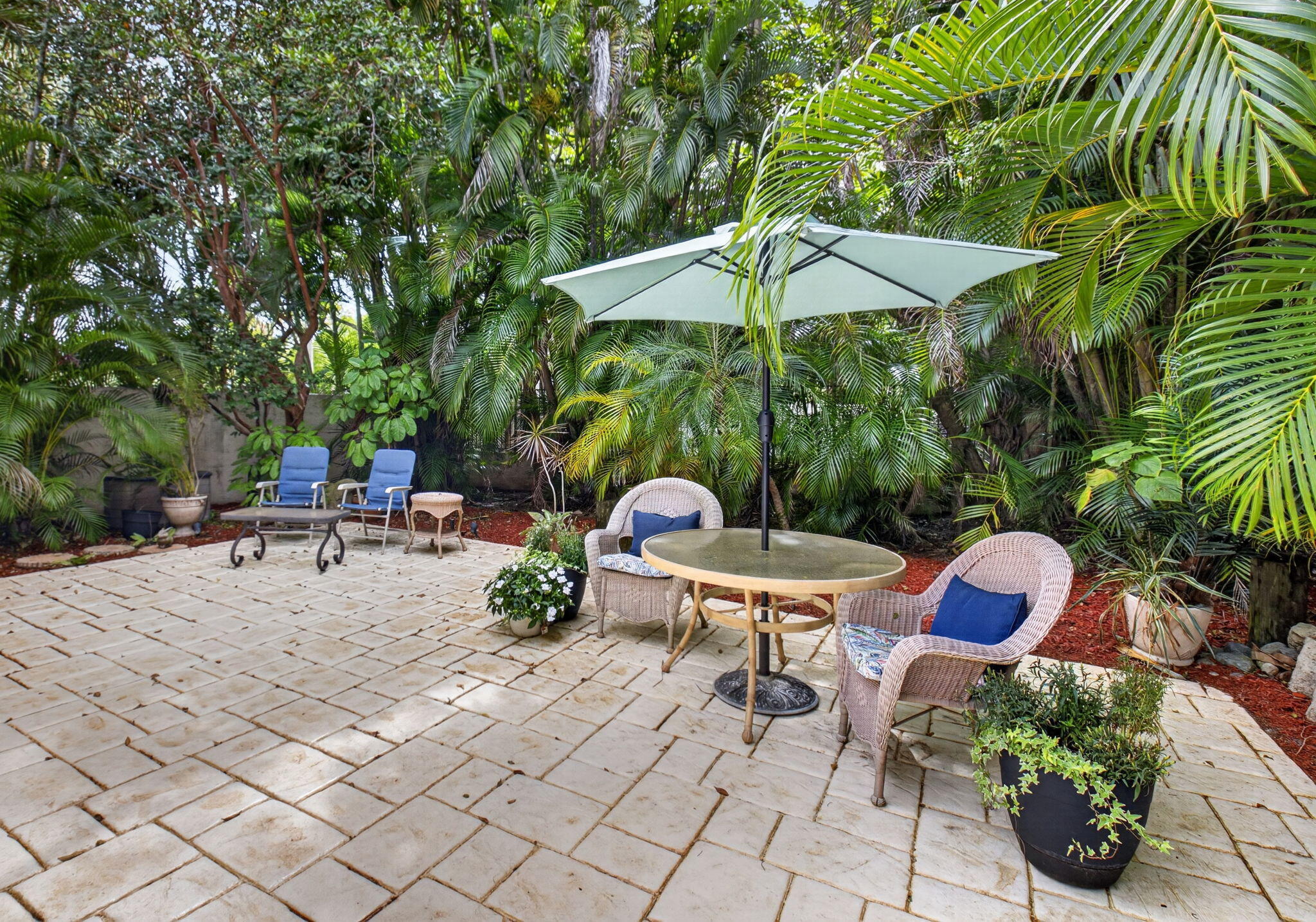 21700 Club Villa Terrace