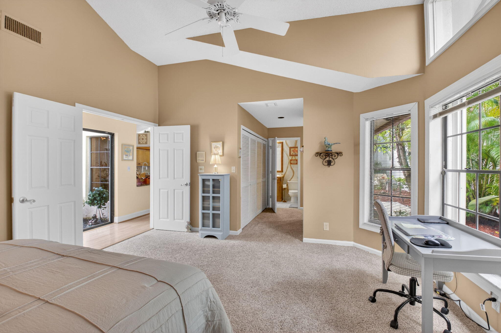 21700 Club Villa Terrace