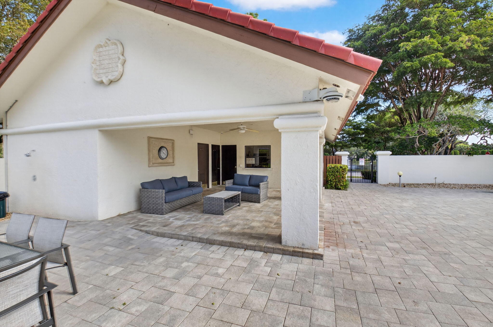 21700 Club Villa Terrace