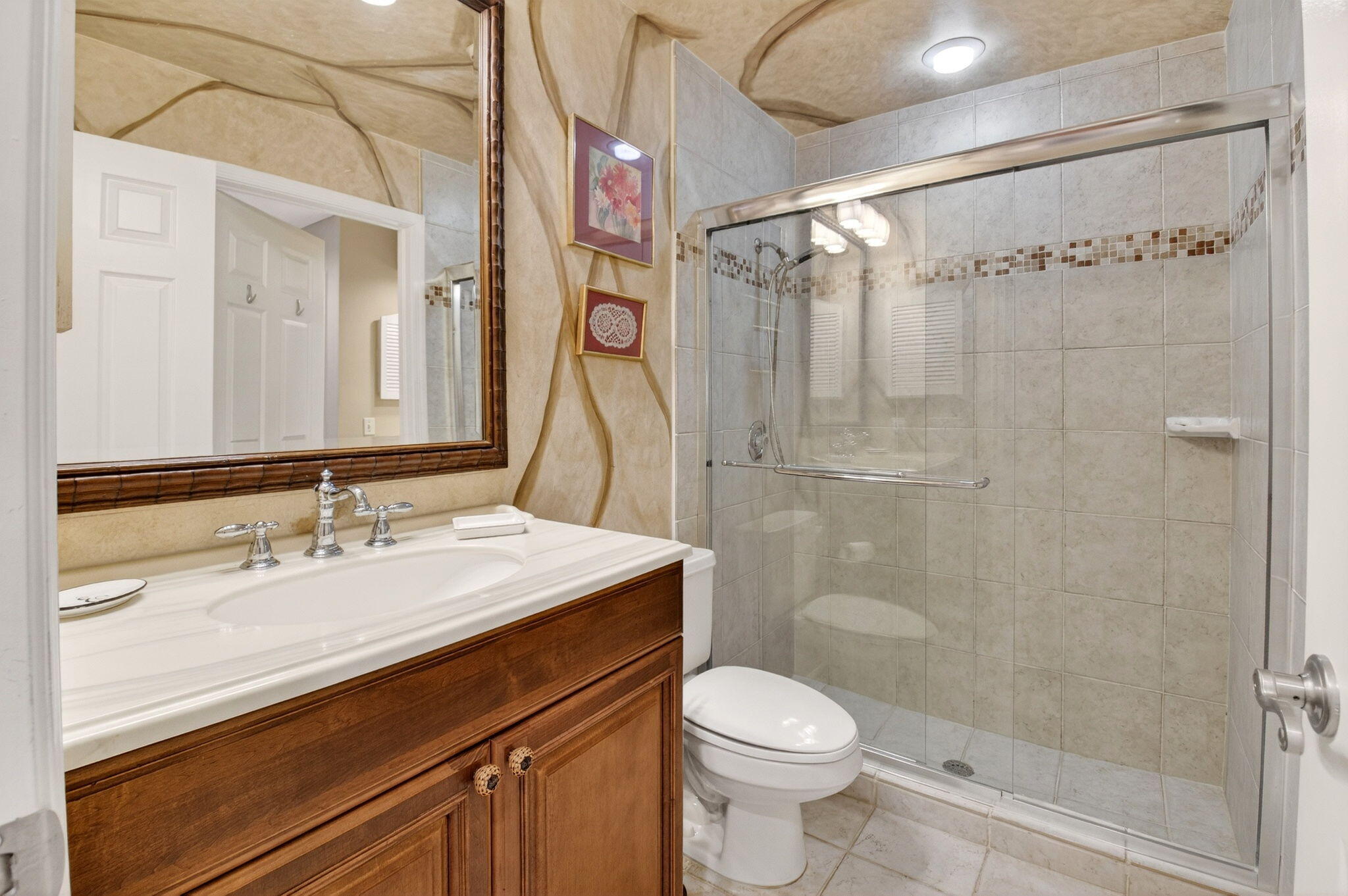 21700 Club Villa Terrace