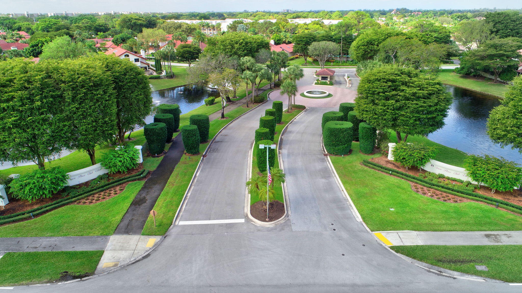 21700 Club Villa Terrace