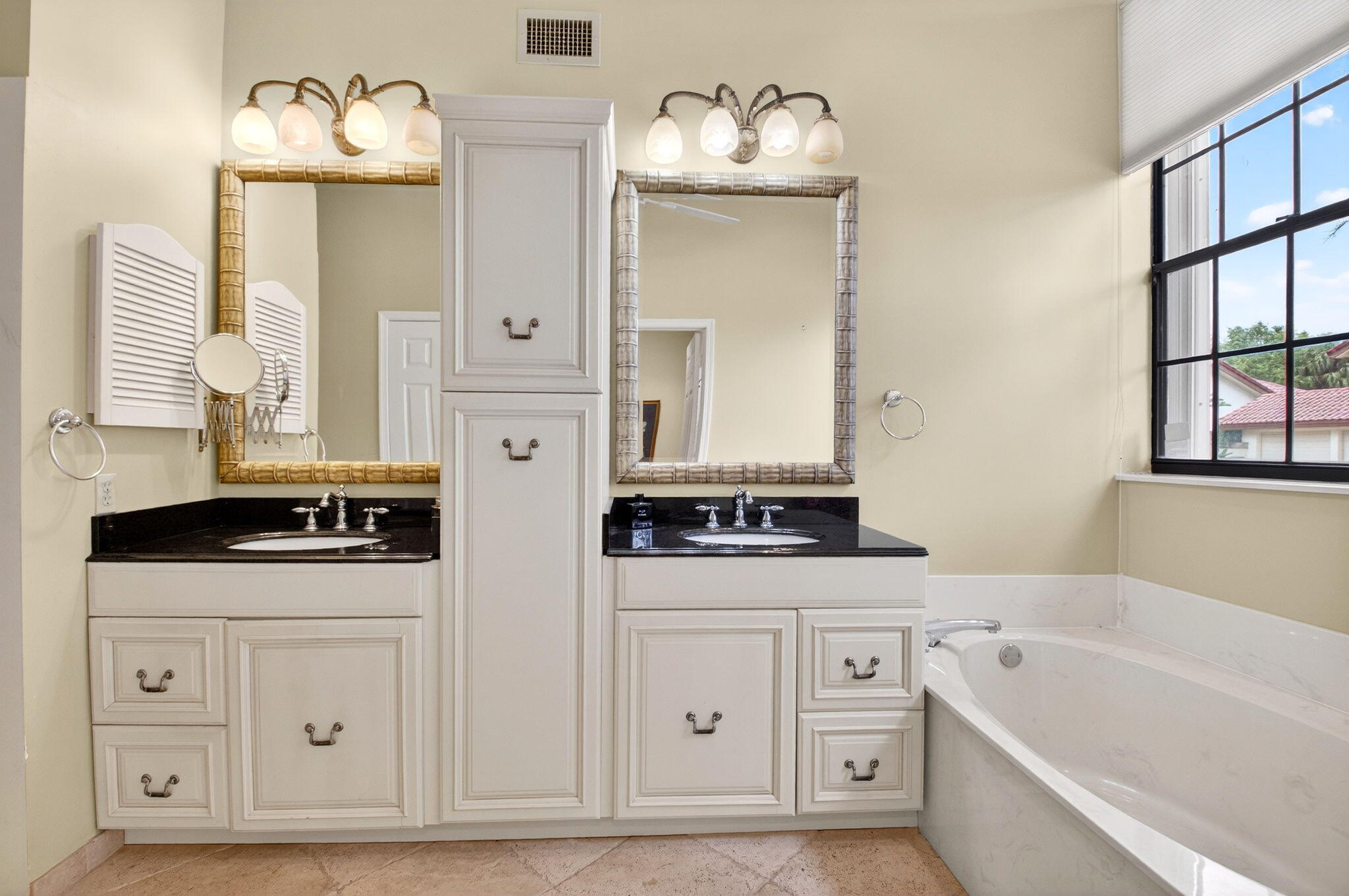 21700 Club Villa Terrace