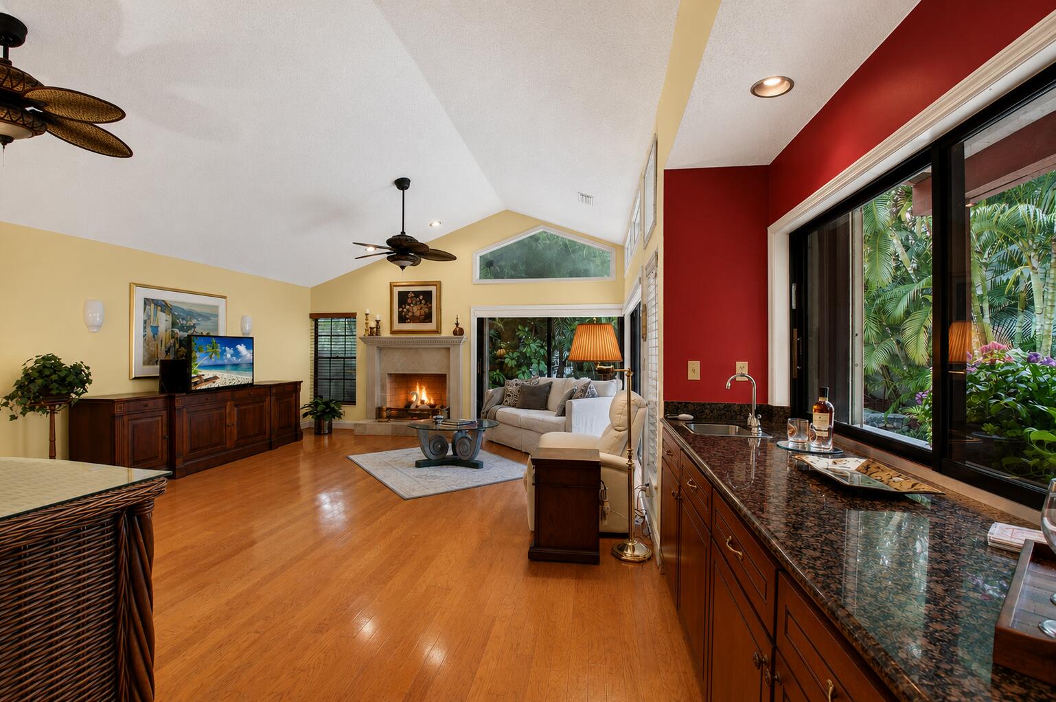 21700 Club Villa Terrace