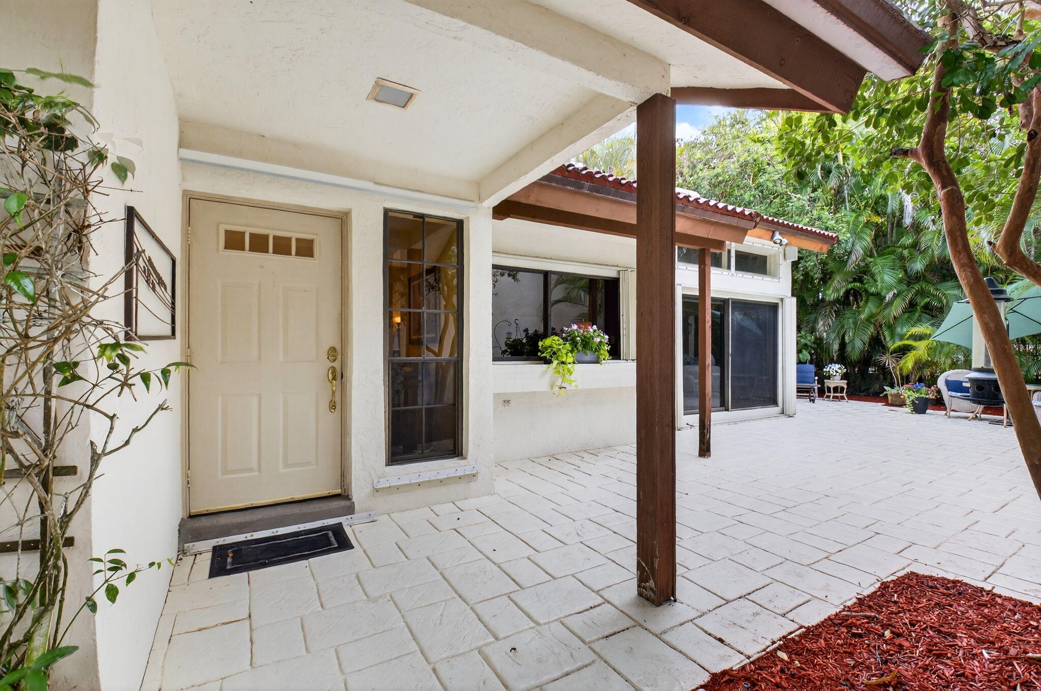 21700 Club Villa Terrace