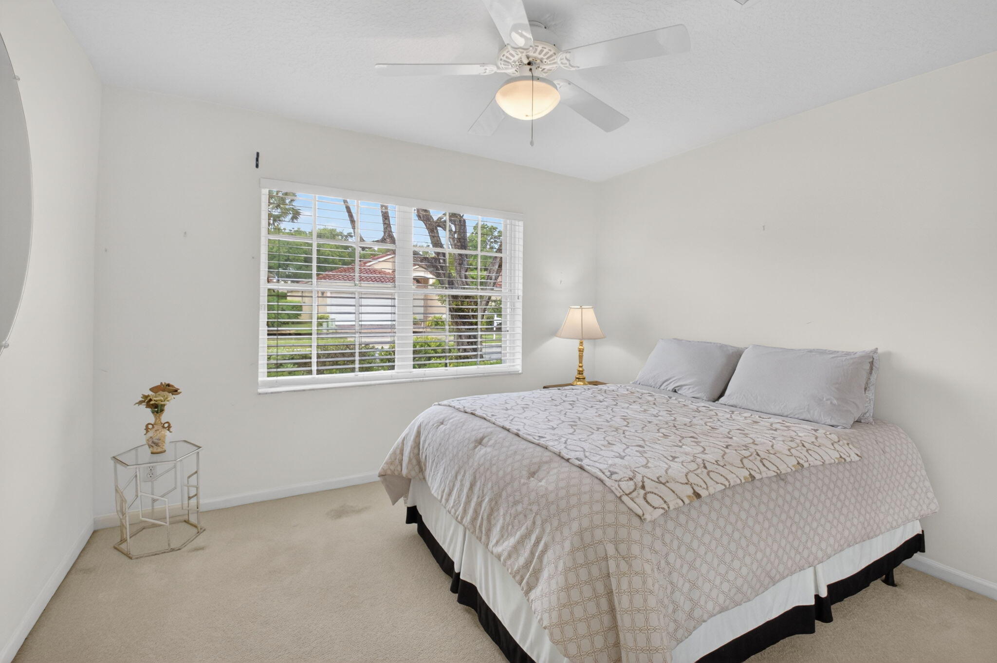 5256 Glenville Drive
