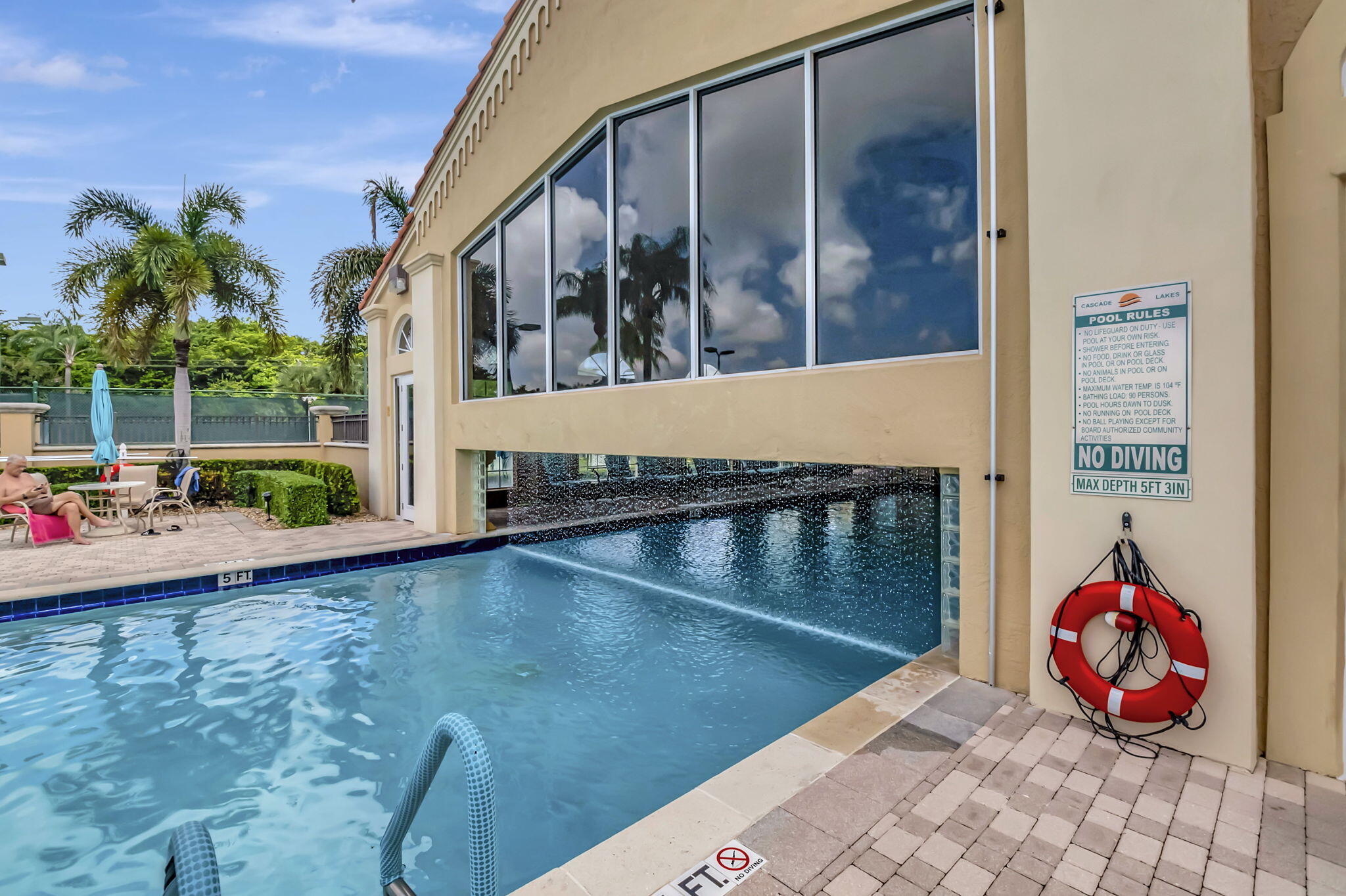 5256 Glenville Drive
