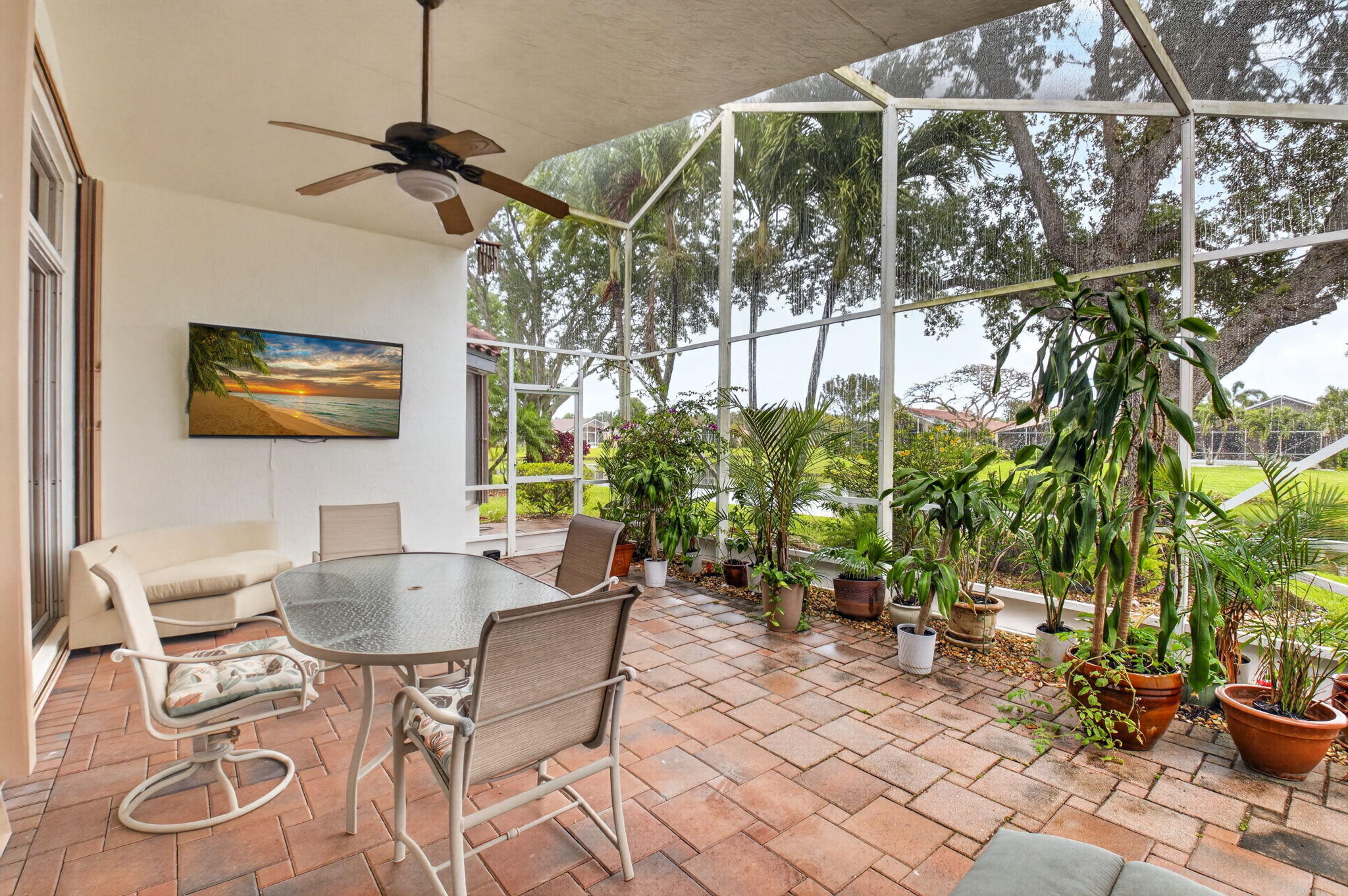 5256 Glenville Drive