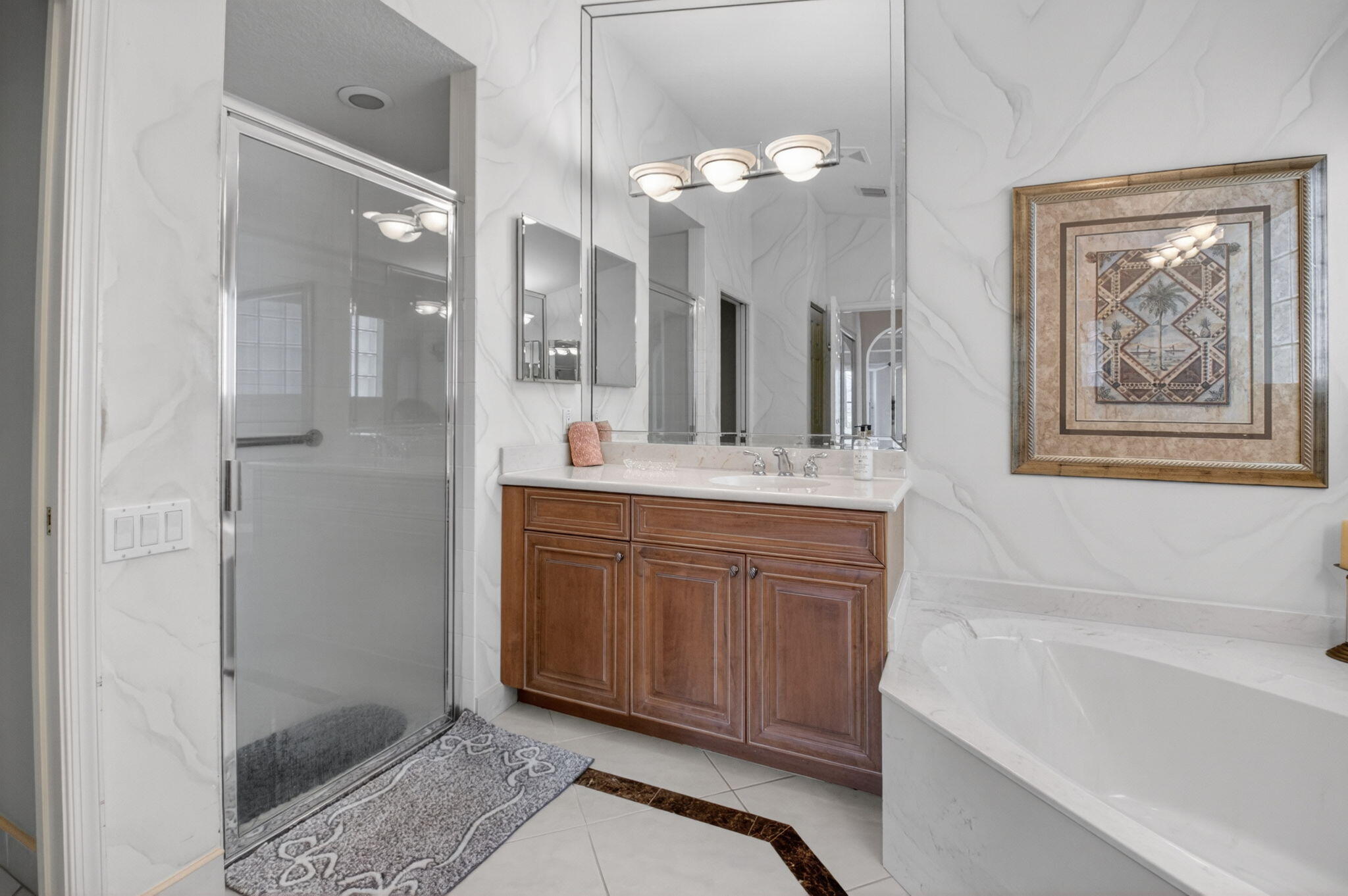 5256 Glenville Drive