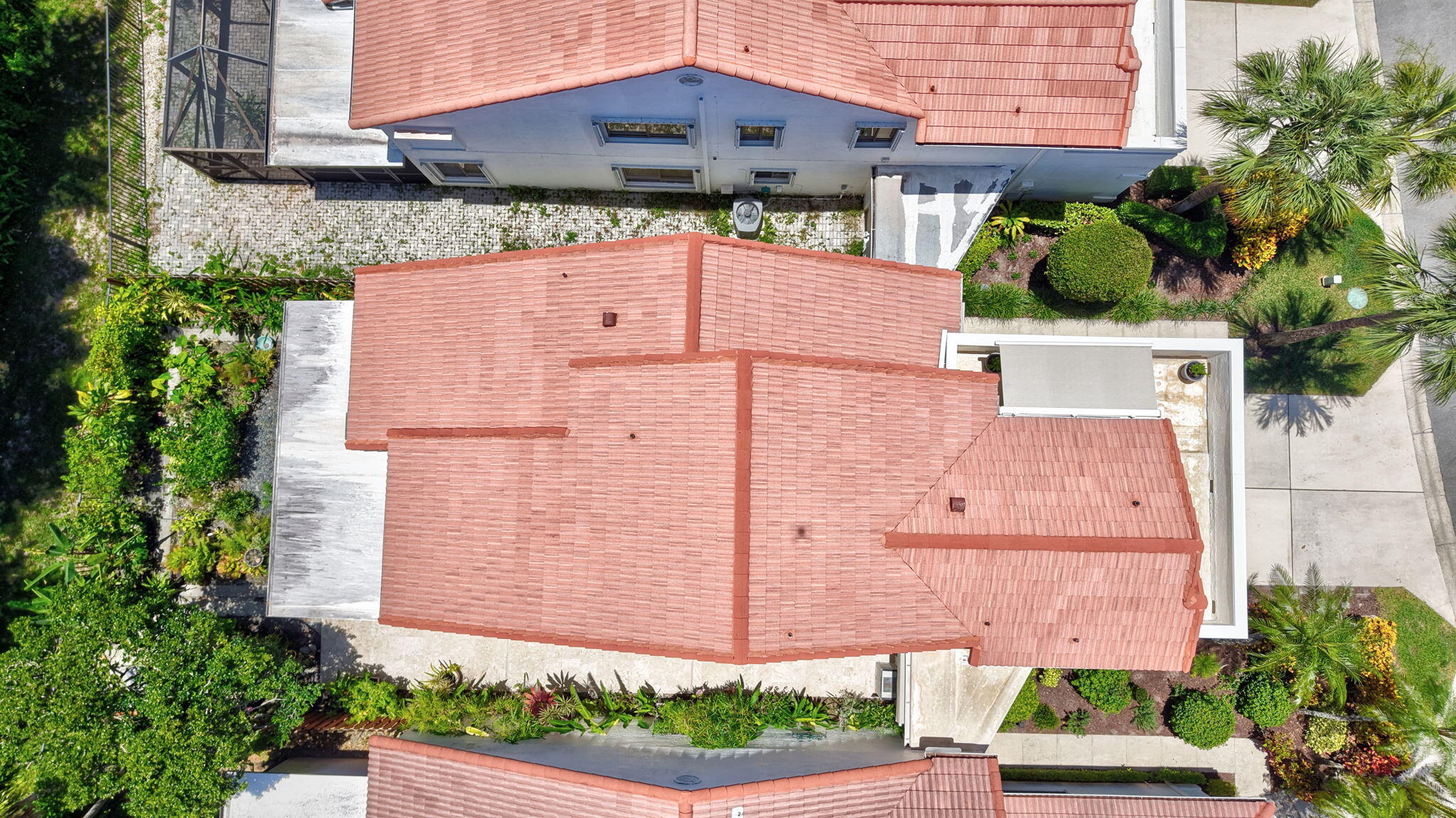 21692 Cromwell Circle