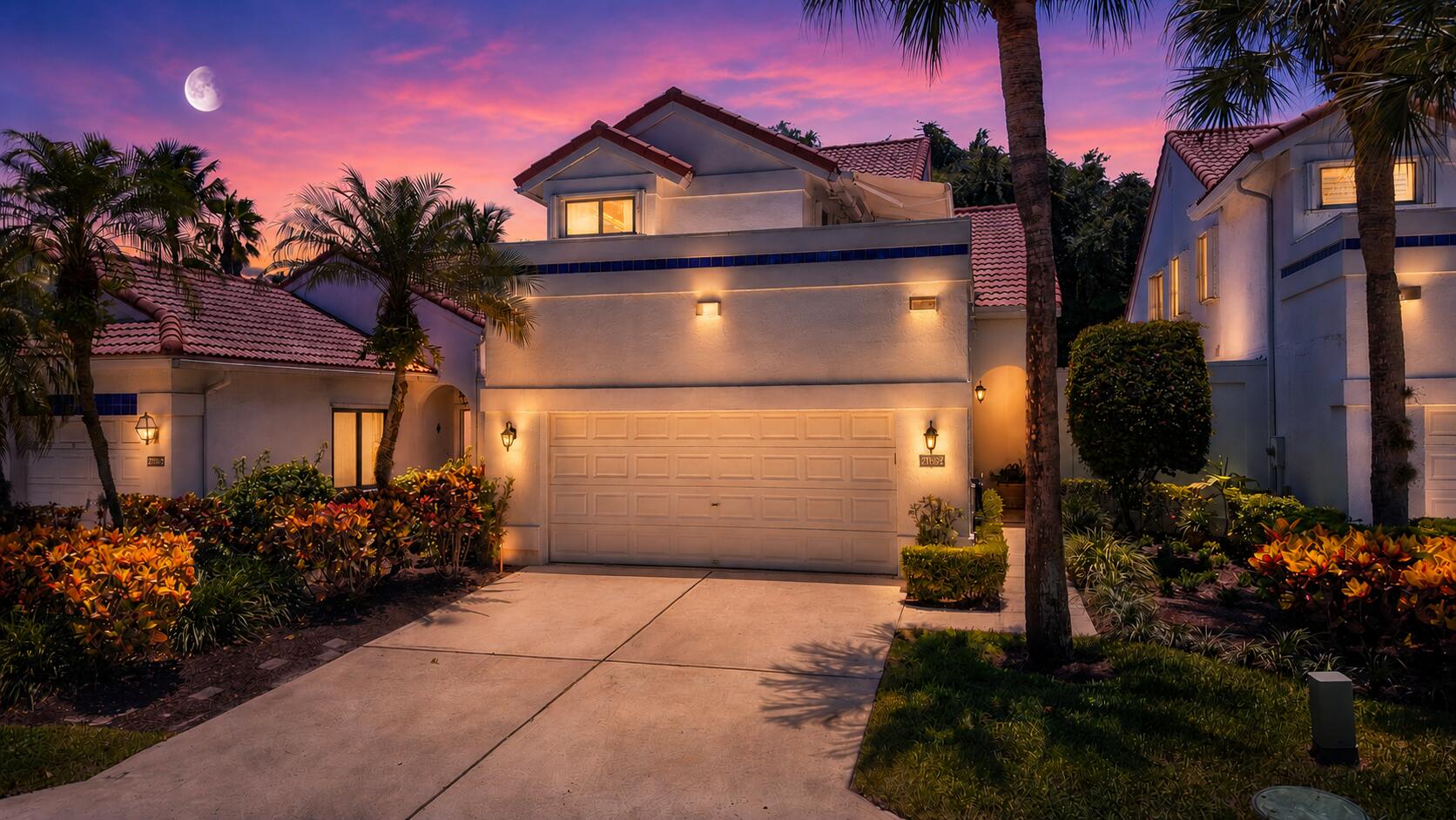 21692 Cromwell Circle