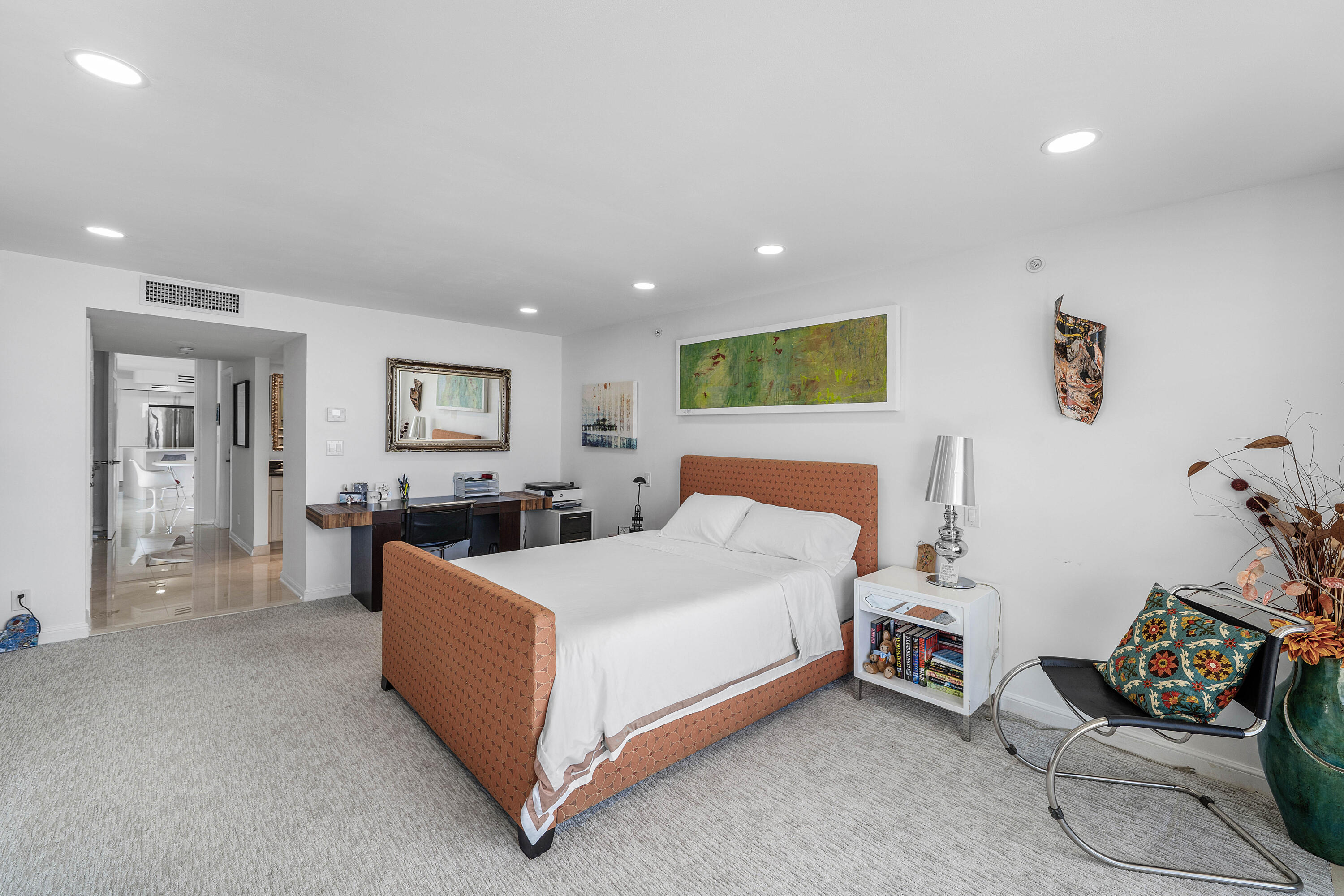 4545 N Ocean Boulevard 18B