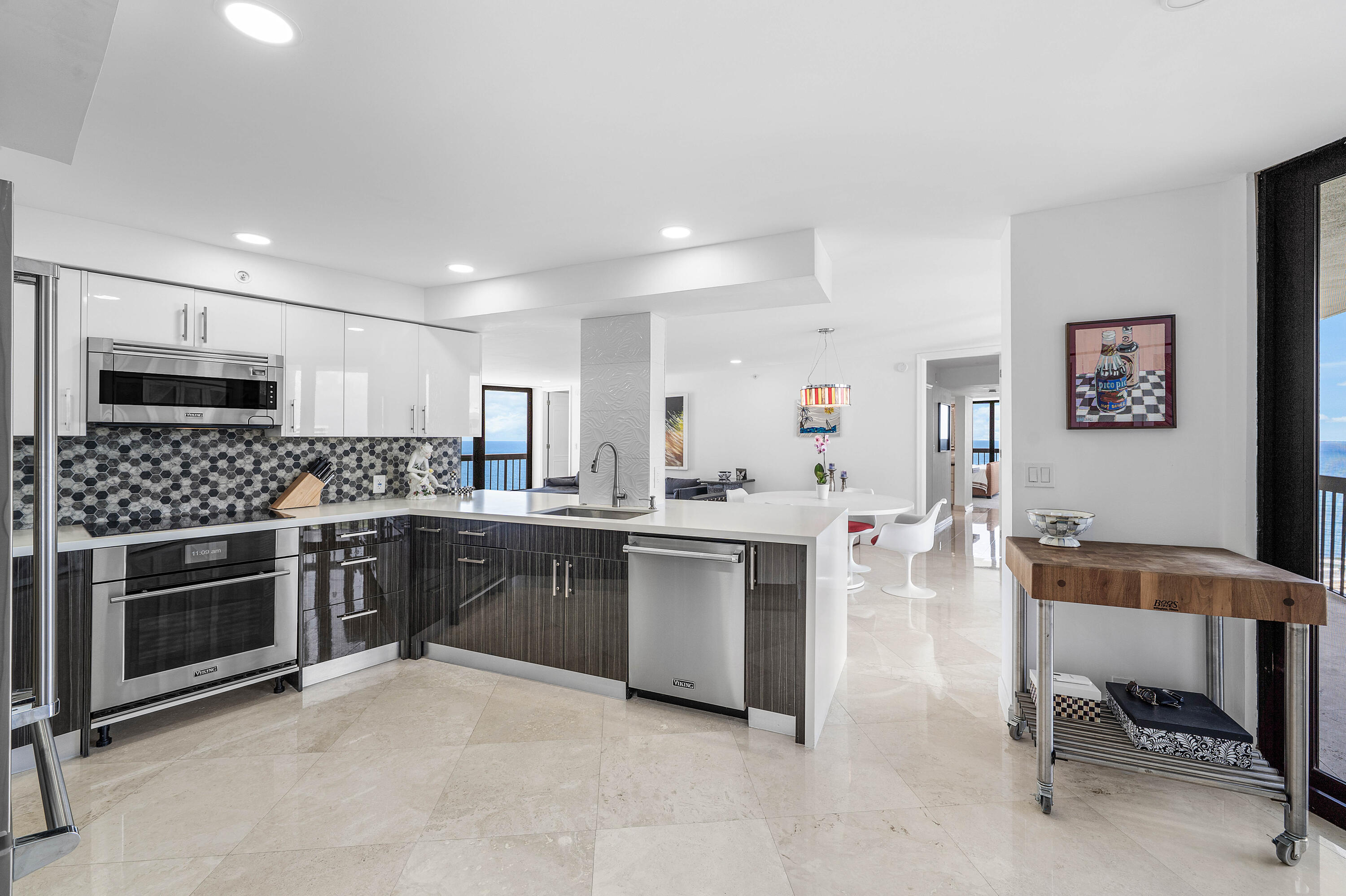 4545 N Ocean Boulevard 18B