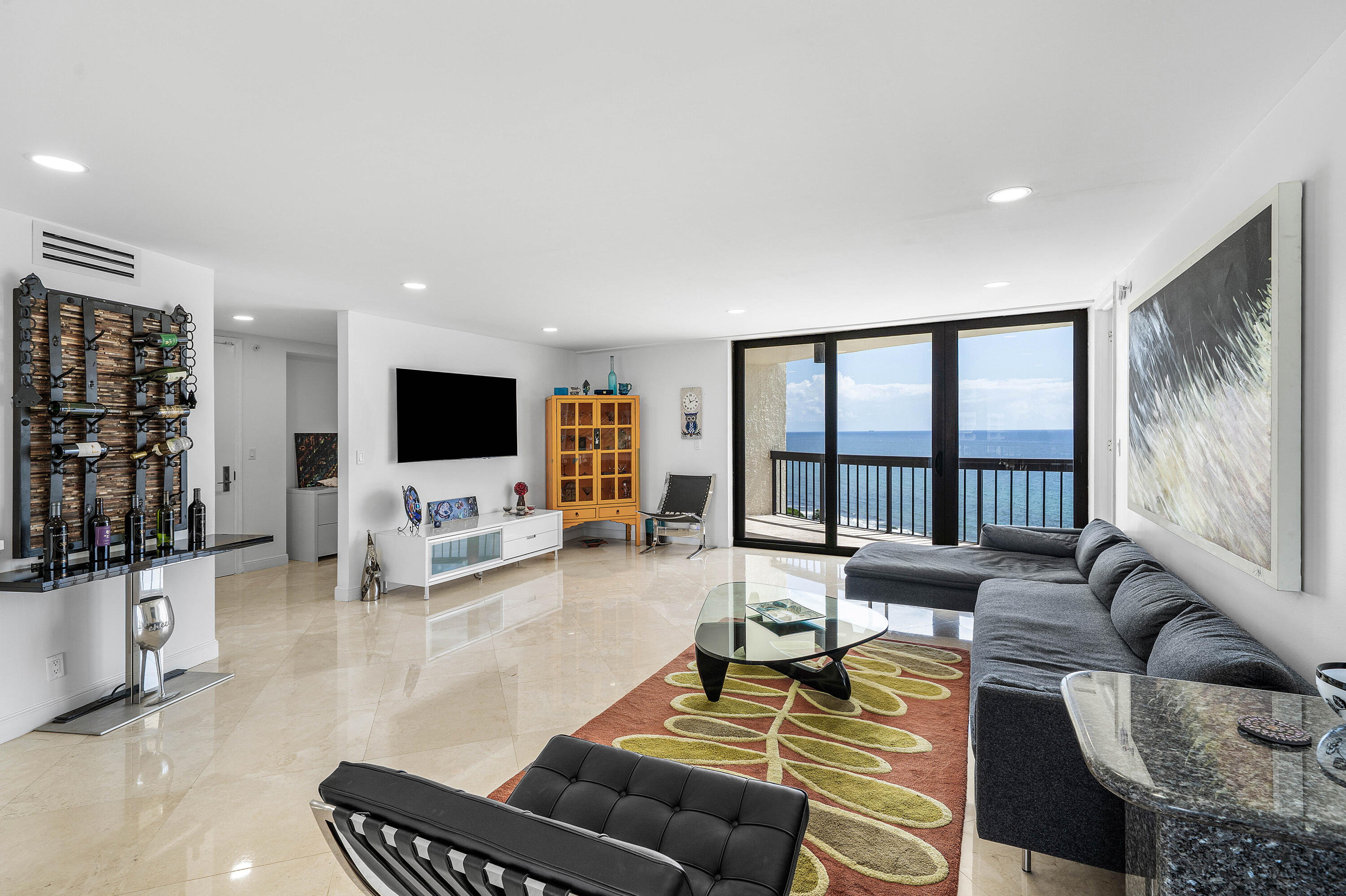 4545 N Ocean Boulevard 18B