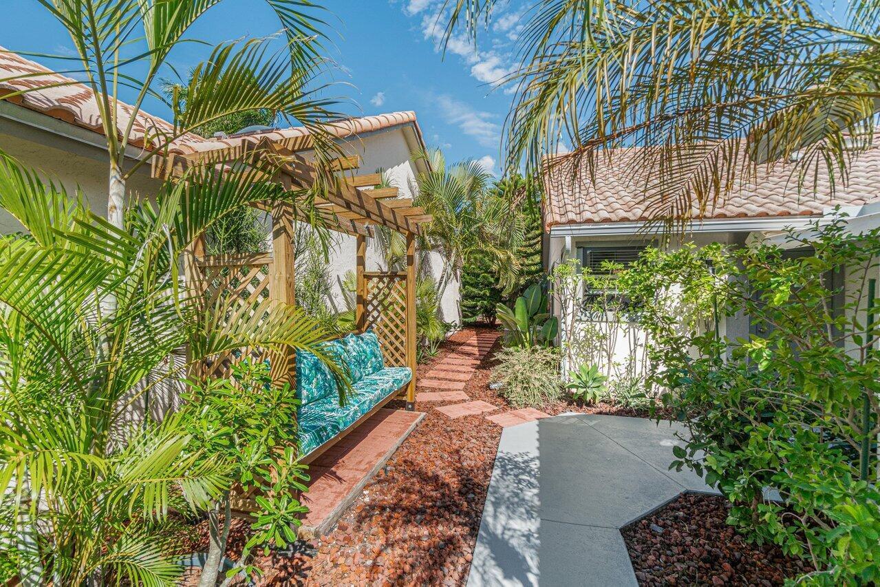 5539 Eton Court