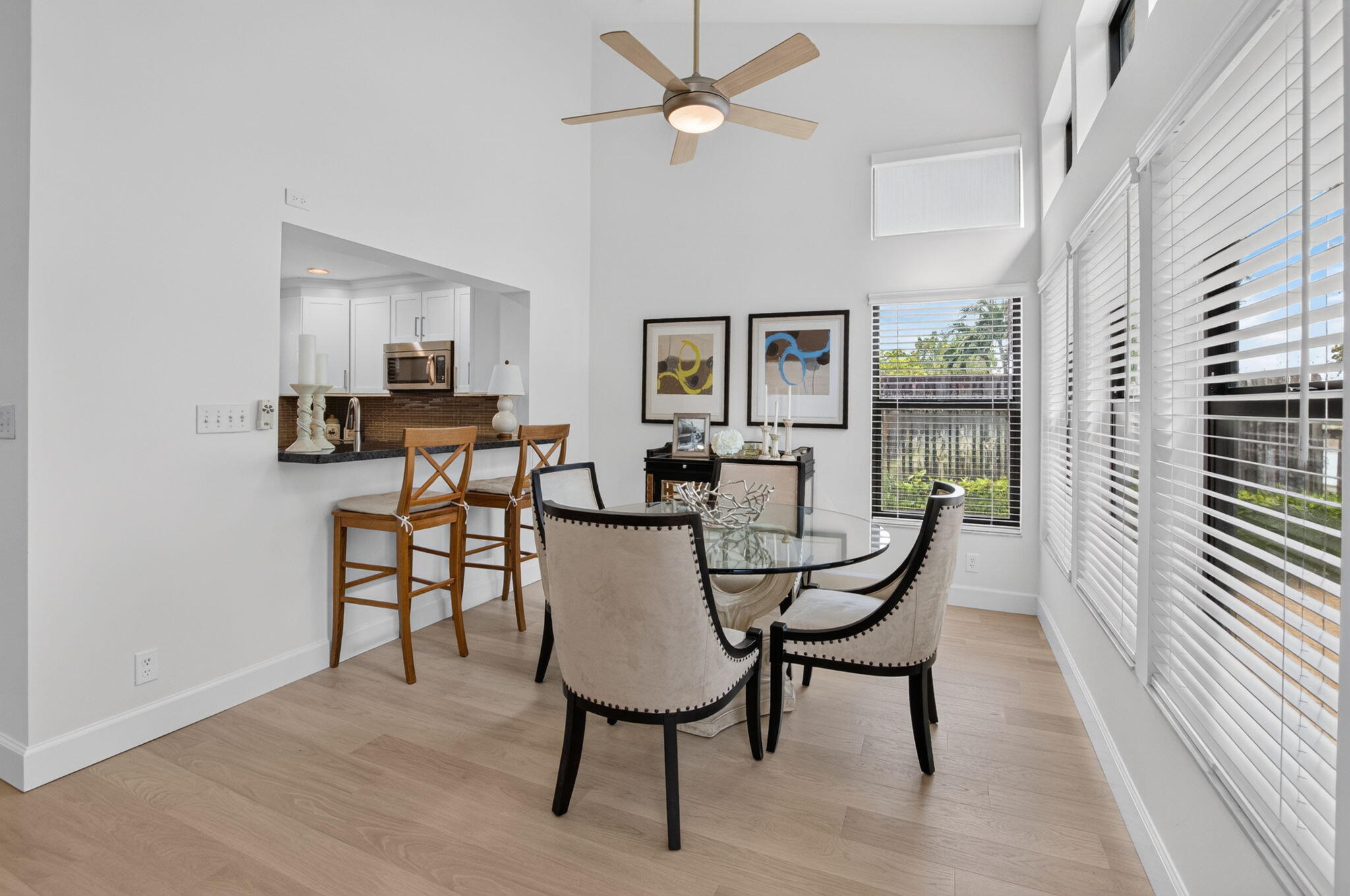 5576 Fox Hollow Drive