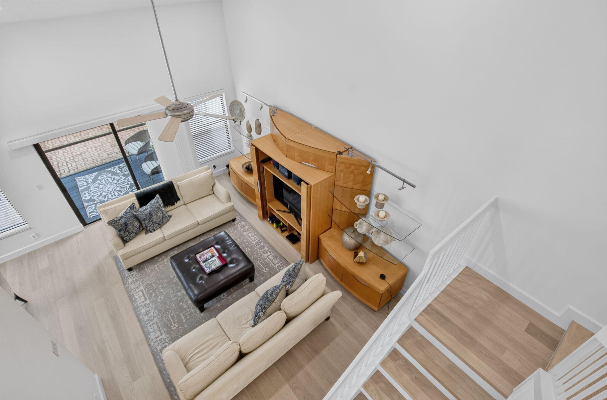 5576 Fox Hollow Drive