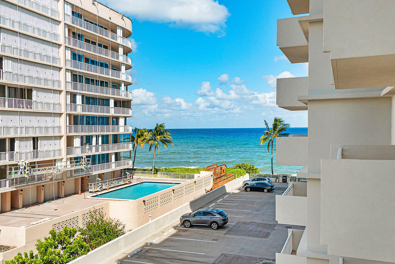 3215 S Ocean Boulevard 302 Highland Beach Fl Us 33487 B26074046