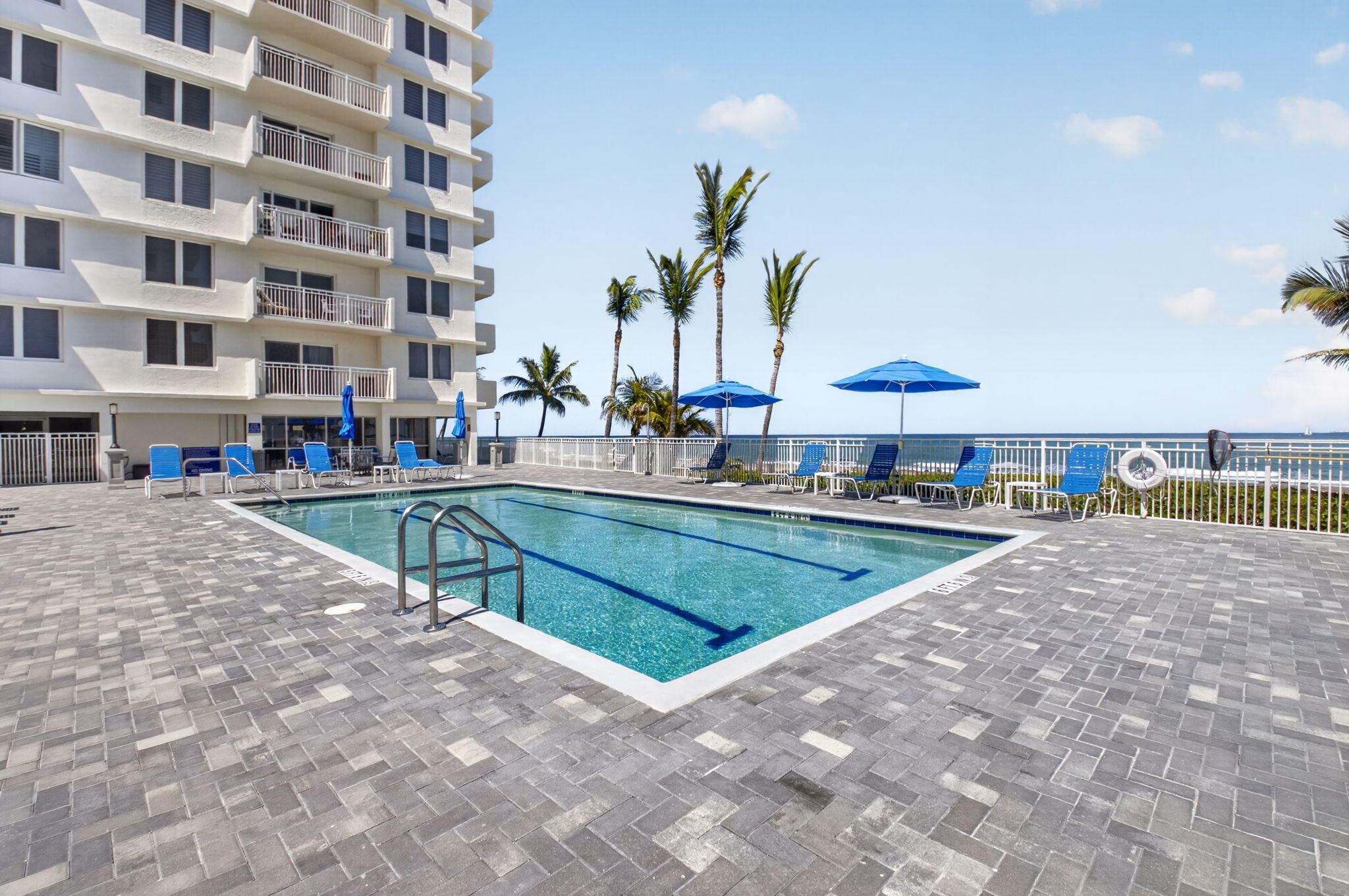 3215 S OCEAN Boulevard 302