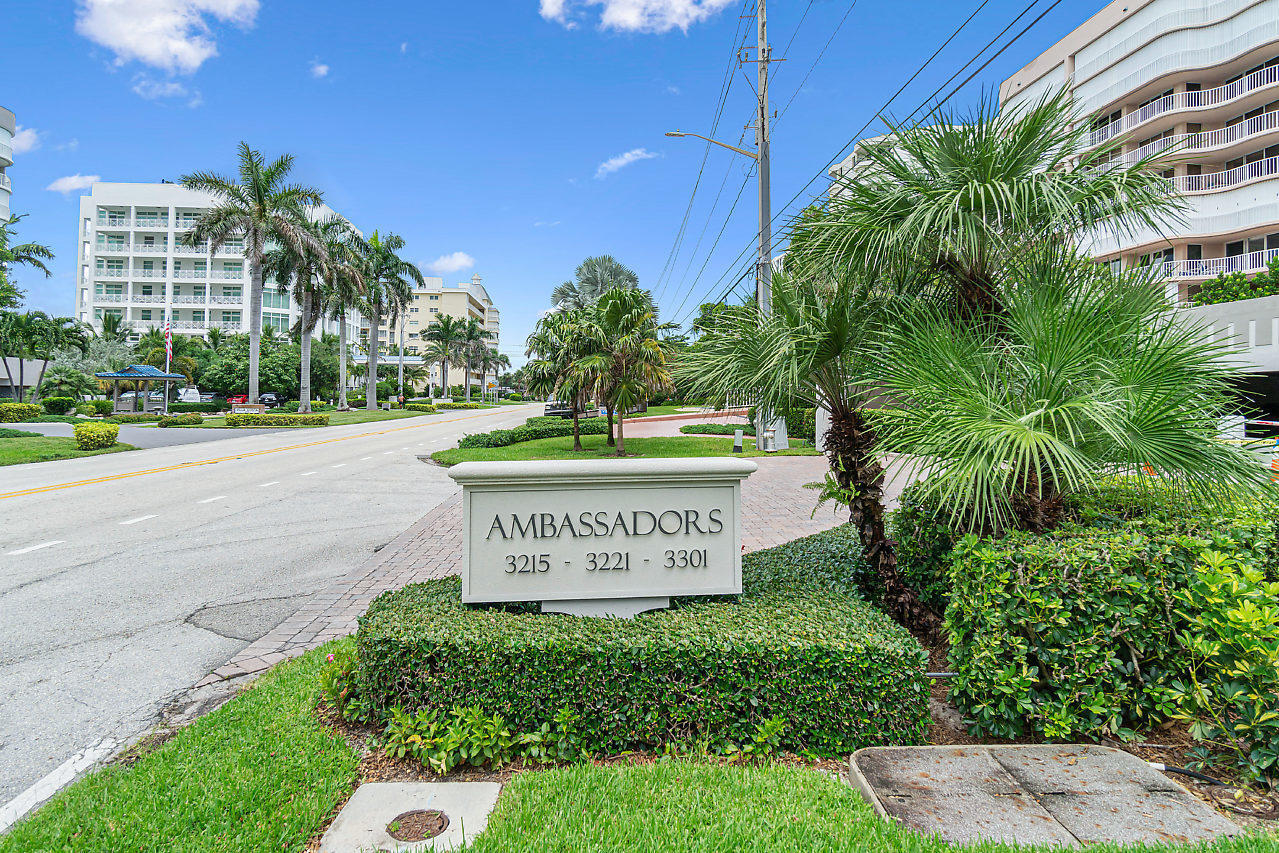 3215 S OCEAN Boulevard 302