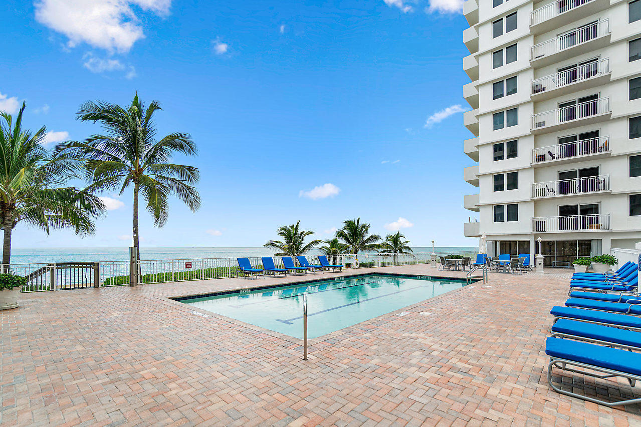 3215 S OCEAN Boulevard 302