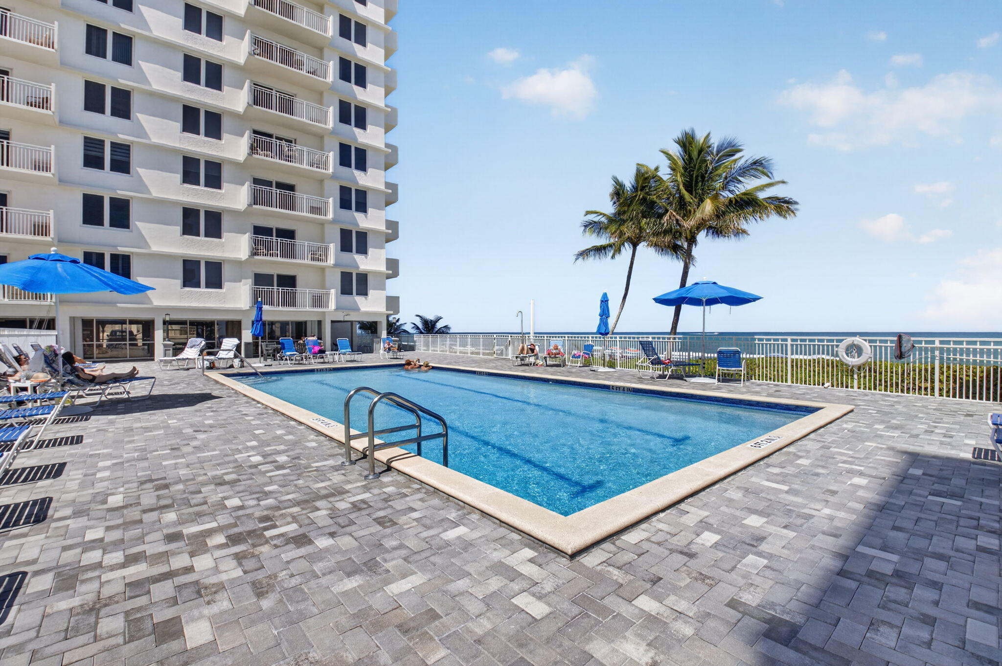 3215 S OCEAN Boulevard 302