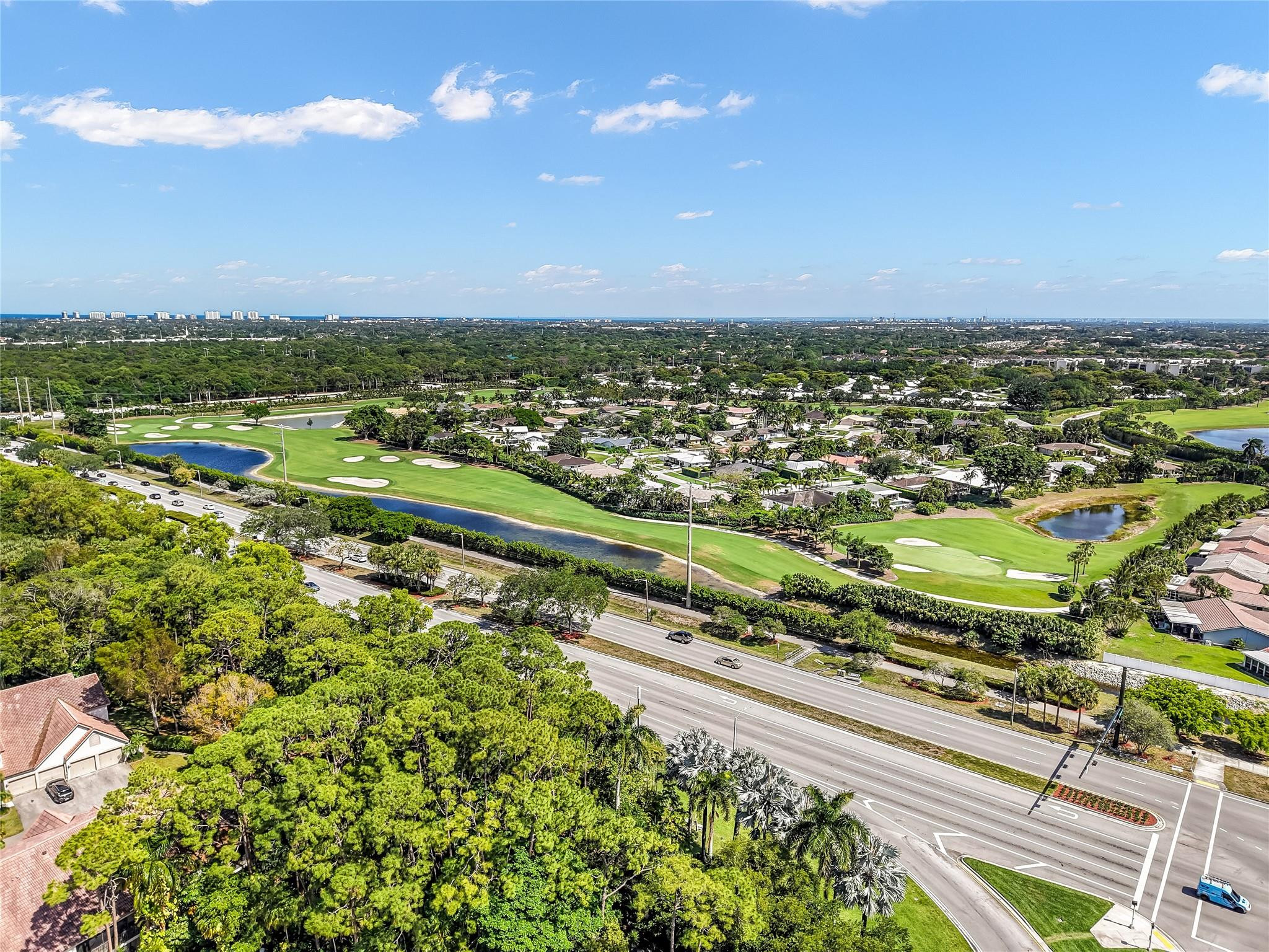 5801 Coach House Cir F