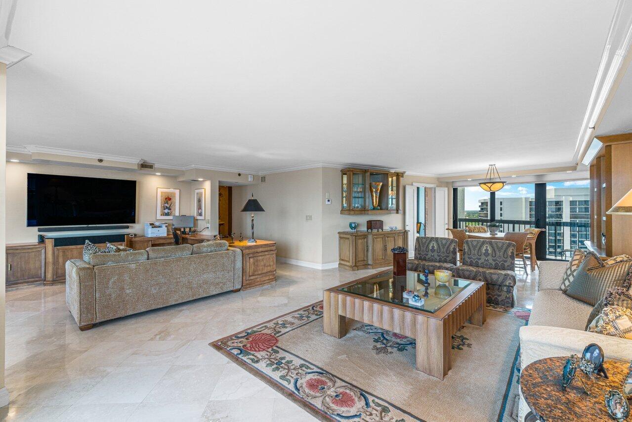 4545 N Ocean Boulevard 16a