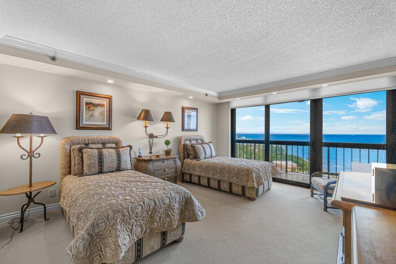 4545 N Ocean Boulevard 16a