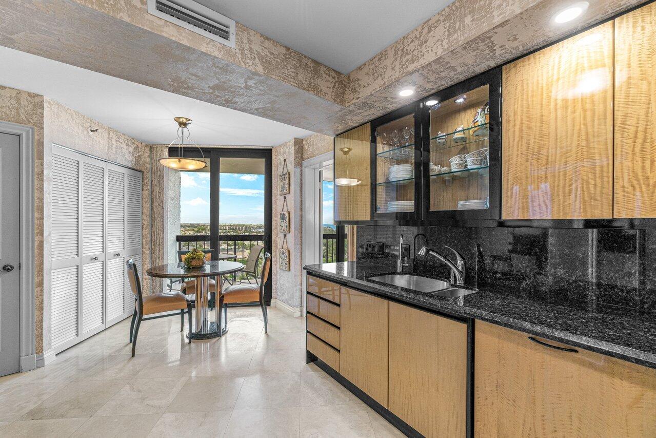 4545 N Ocean Boulevard 16a