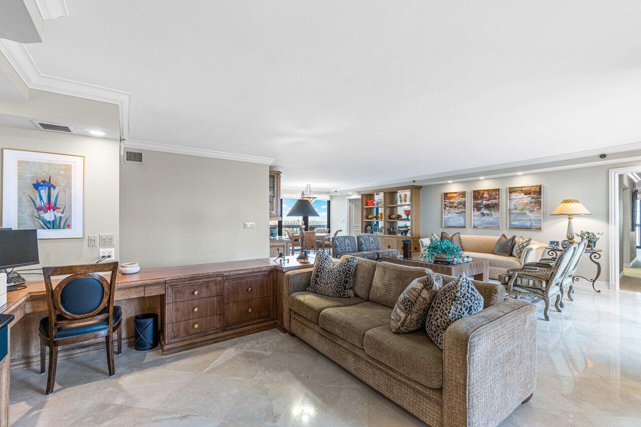 4545 N Ocean Boulevard 16a