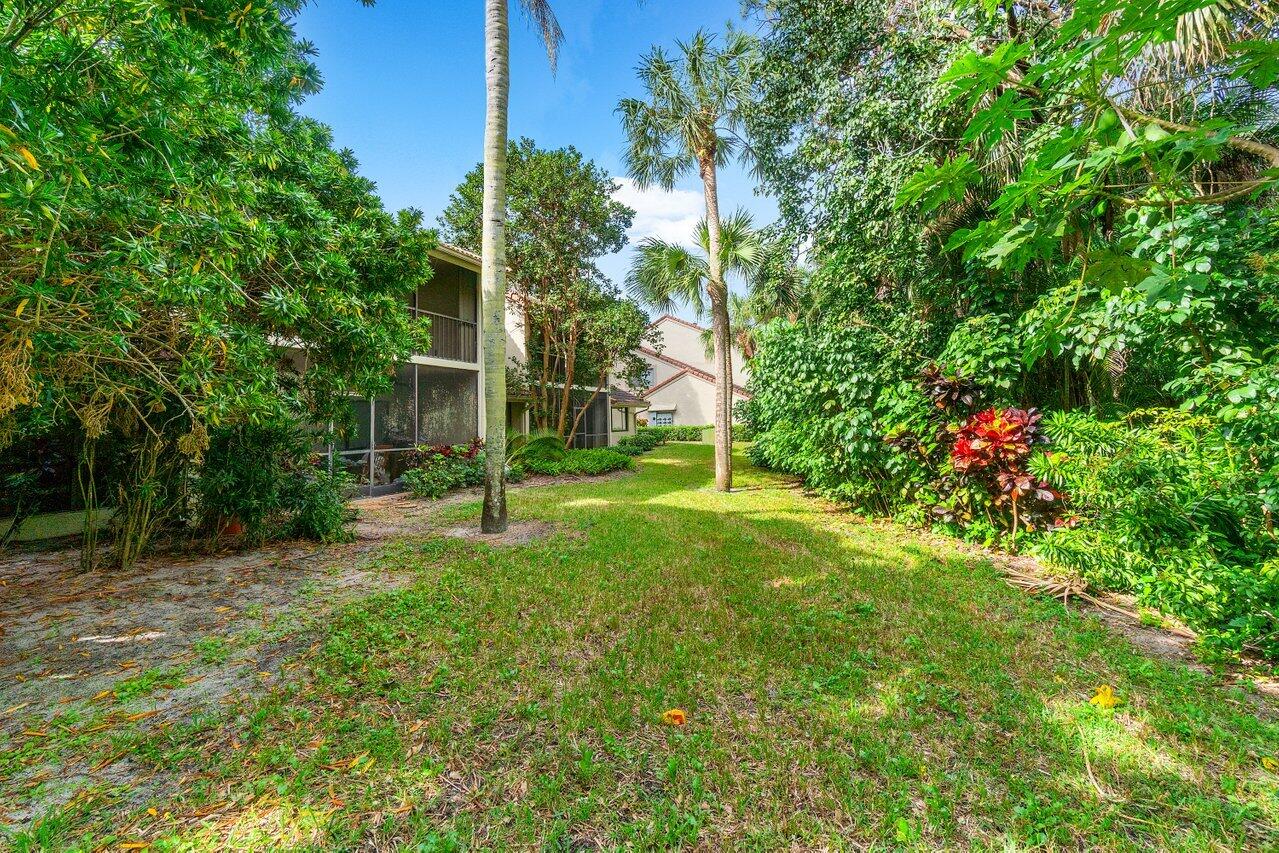 5630 Coach House Circle F