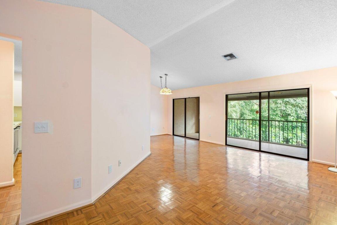 5630 Coach House Circle F