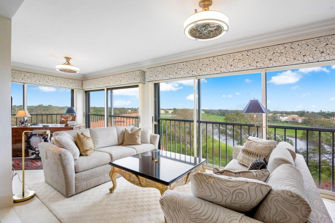 17031 Boca Club Boulevard 65a