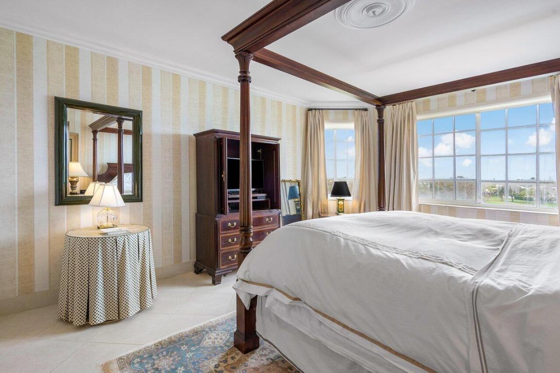 17031 Boca Club Boulevard 65a